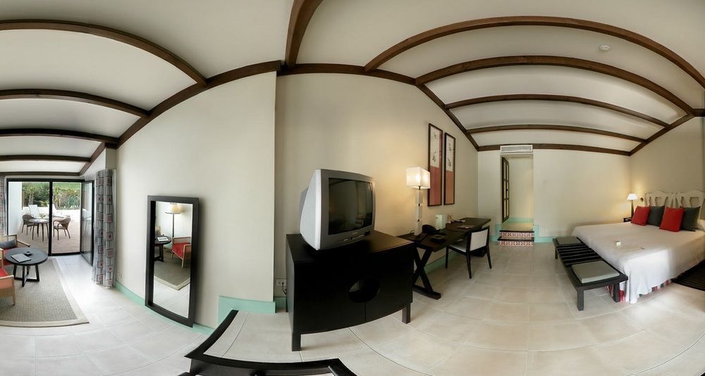 Hotel Encinar De Sotogrande Exterior photo